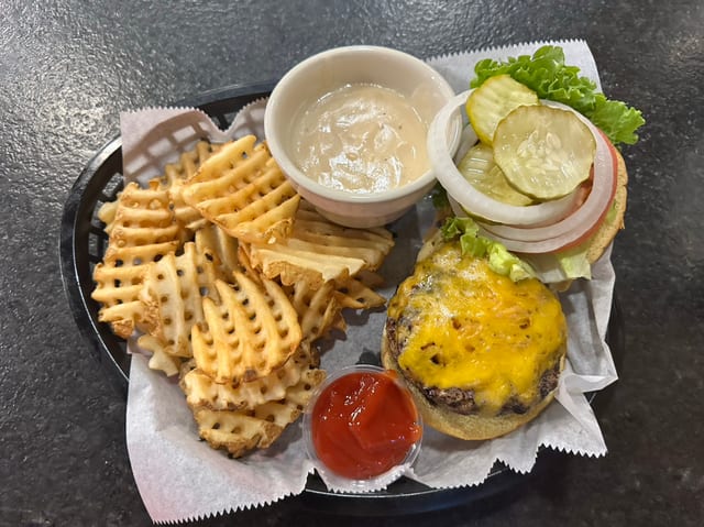 Double Cheeseburger.