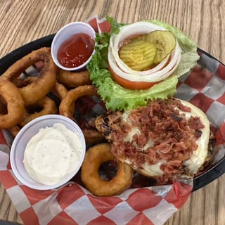 Houligan Chicken Deluxe